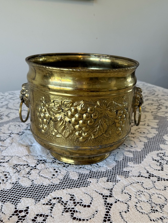 Other - Antique Peerage Solid Brass Planter / Bucket with Grapevine Motif and Lionheads
